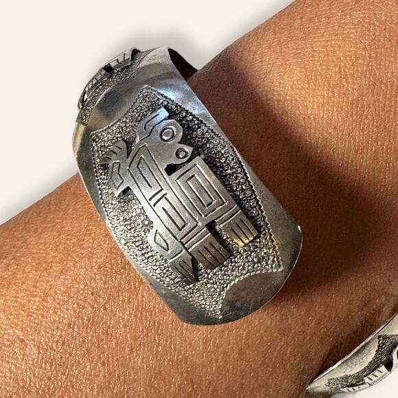Mexican / Aztec 900 silver cuff bracelet - Picture 5 of 14